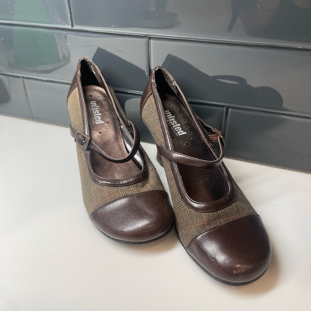 Brown unr8ed heels